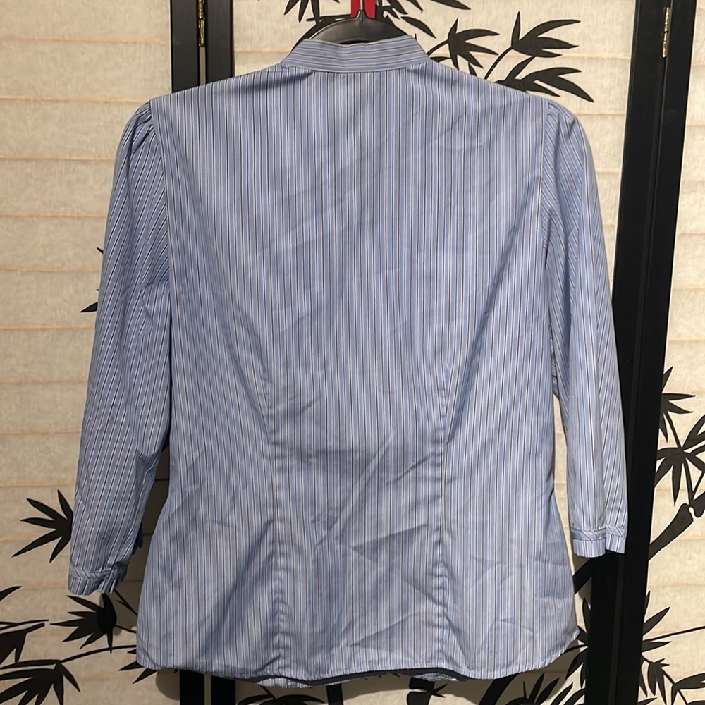 Chase Bank puff stripe top - Picture 3 of 4